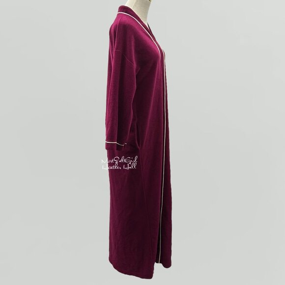 Vanity Fair Burgundy Long Robe with White Trim Size Medium - Picture 4 of 5